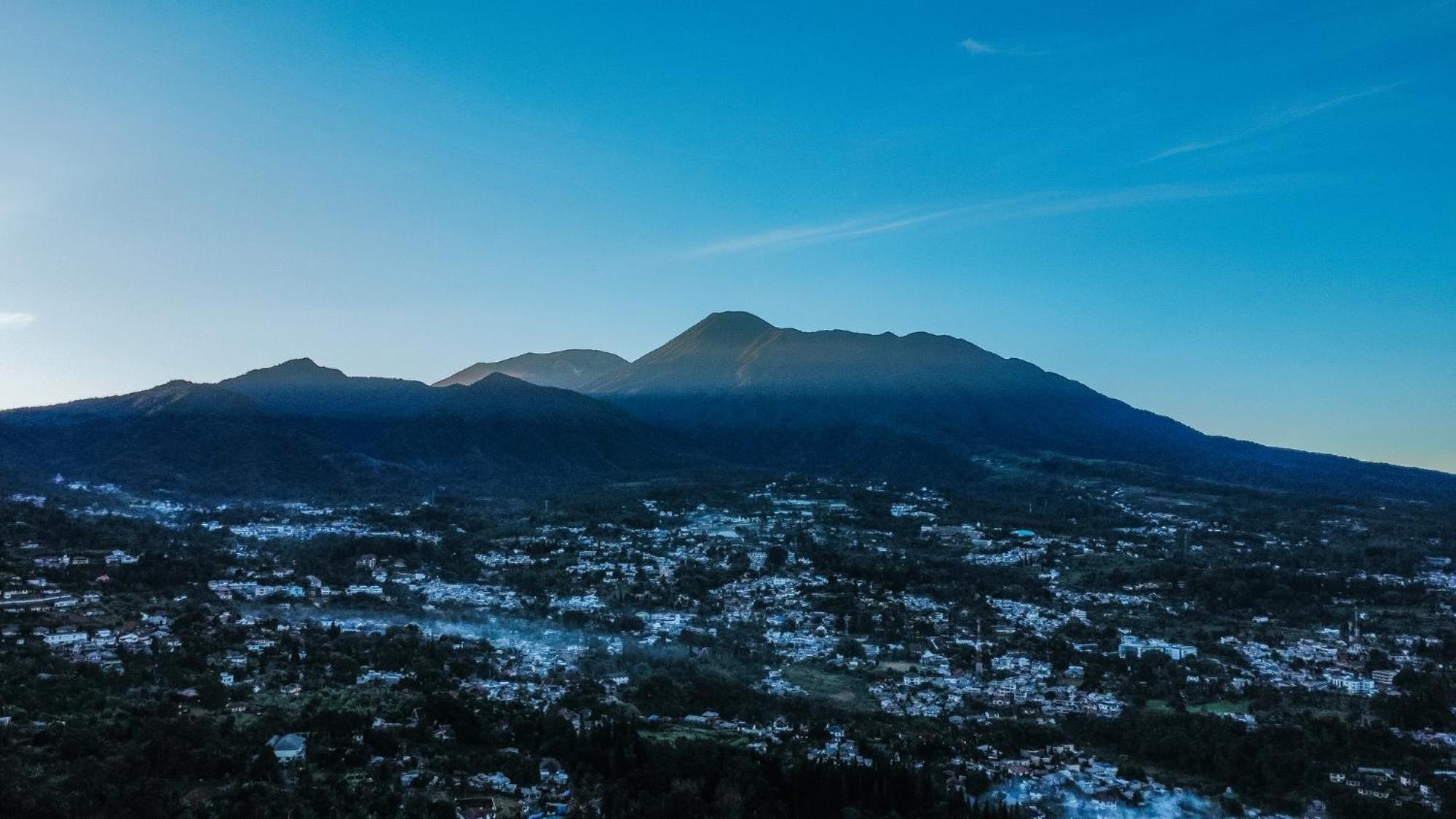 Damar Langit Resort Cisarua Buitenkant foto