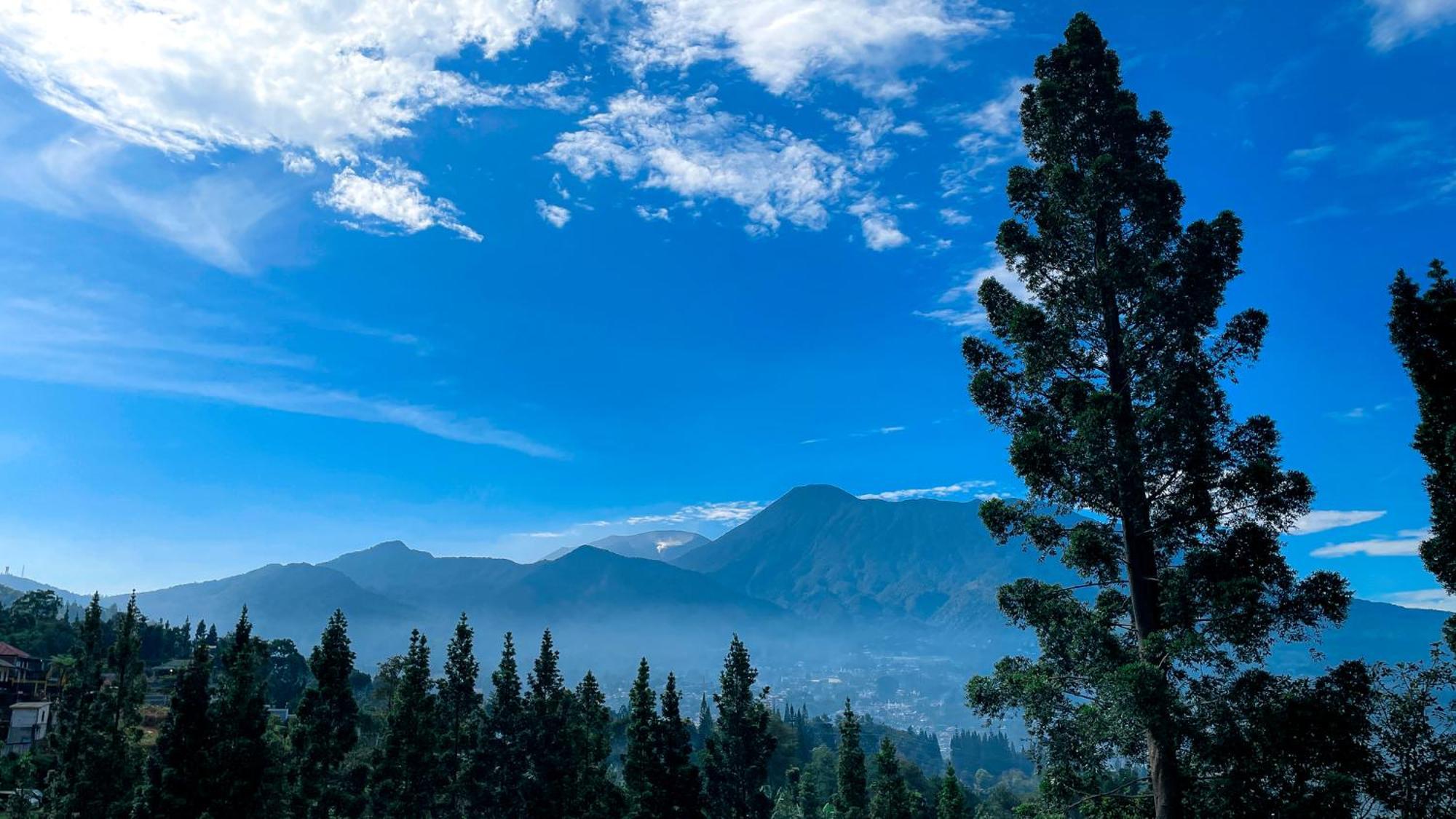 Damar Langit Resort Cisarua Buitenkant foto
