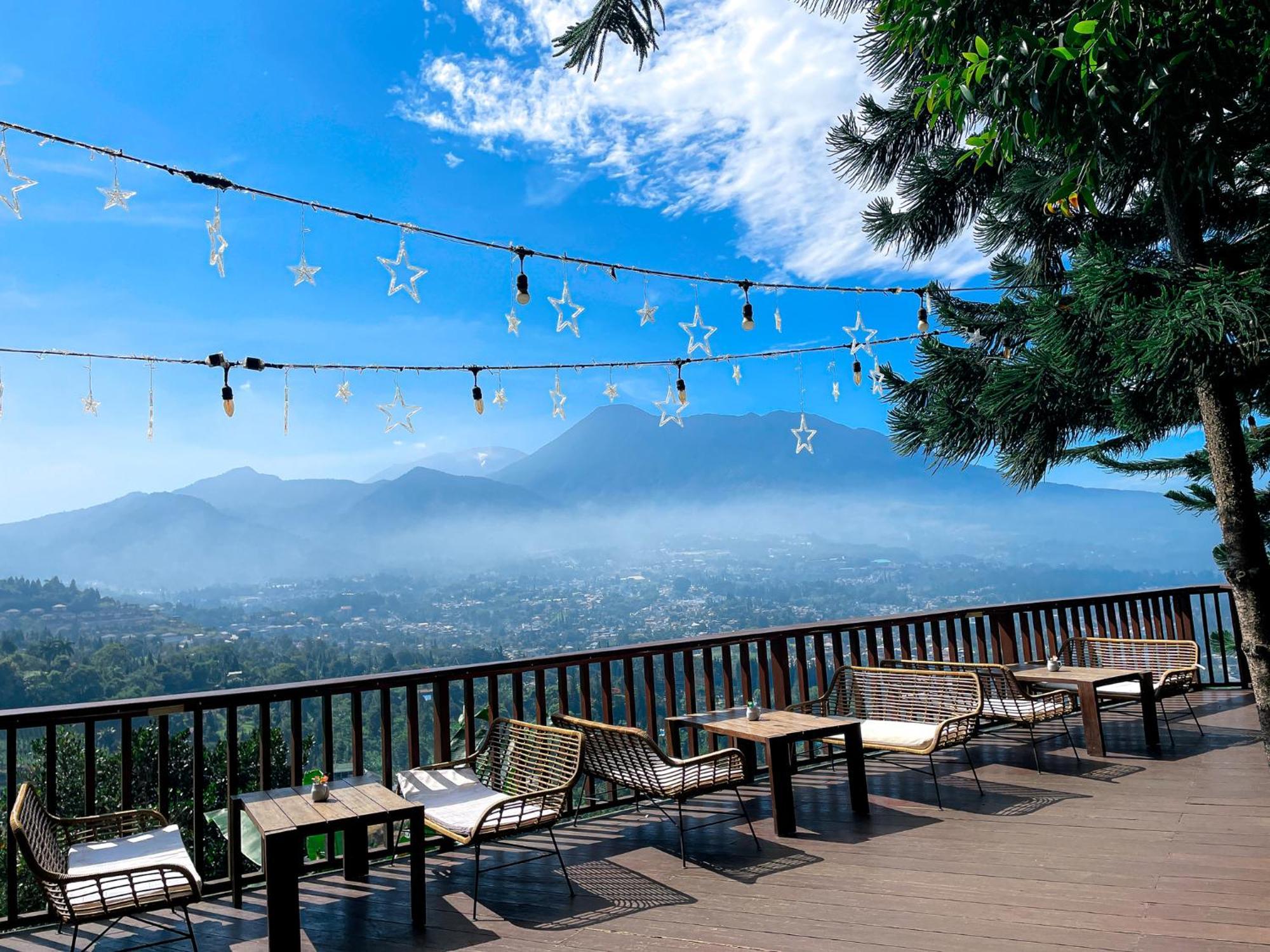 Damar Langit Resort Cisarua Buitenkant foto