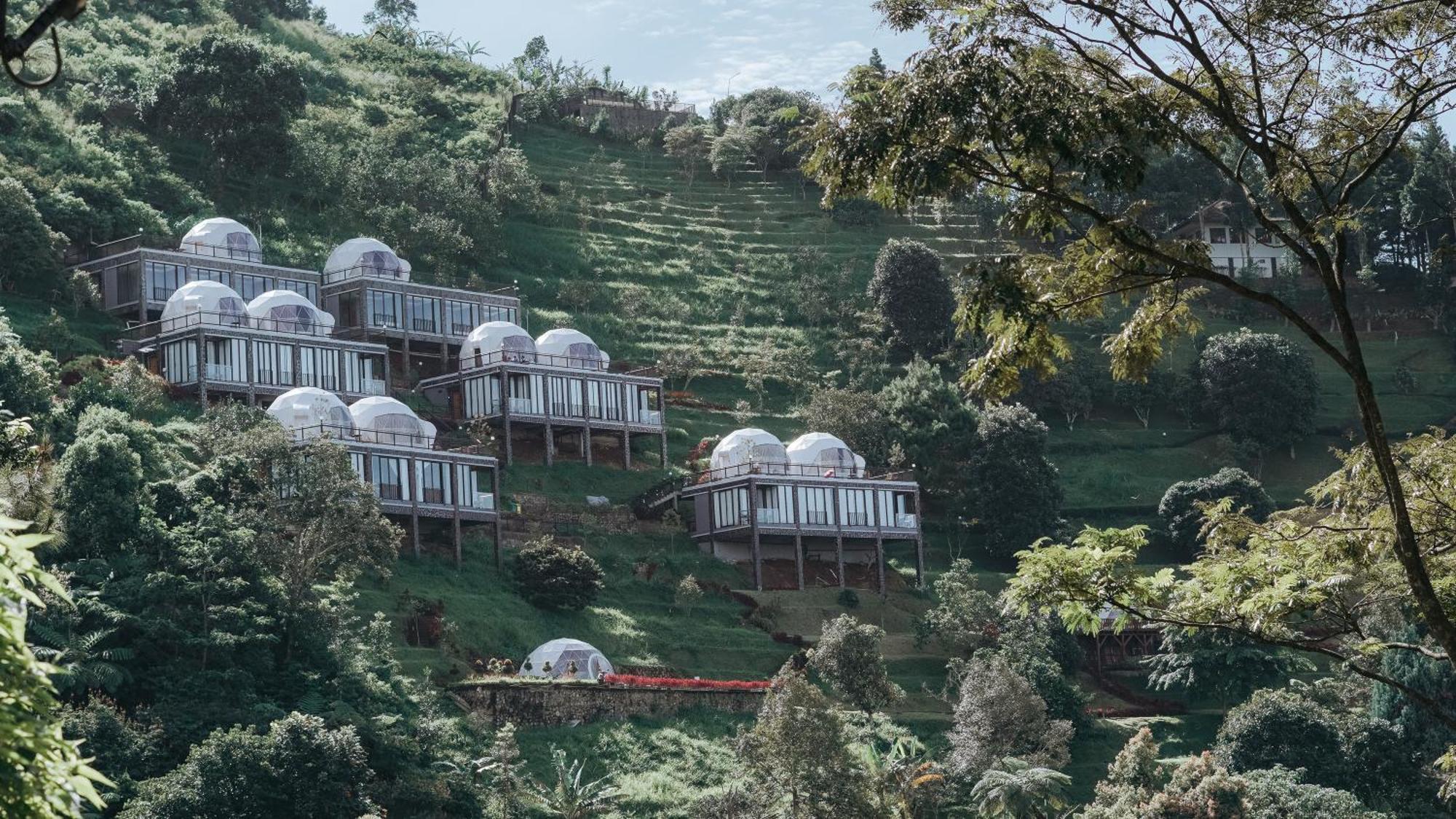 Damar Langit Resort Cisarua Buitenkant foto
